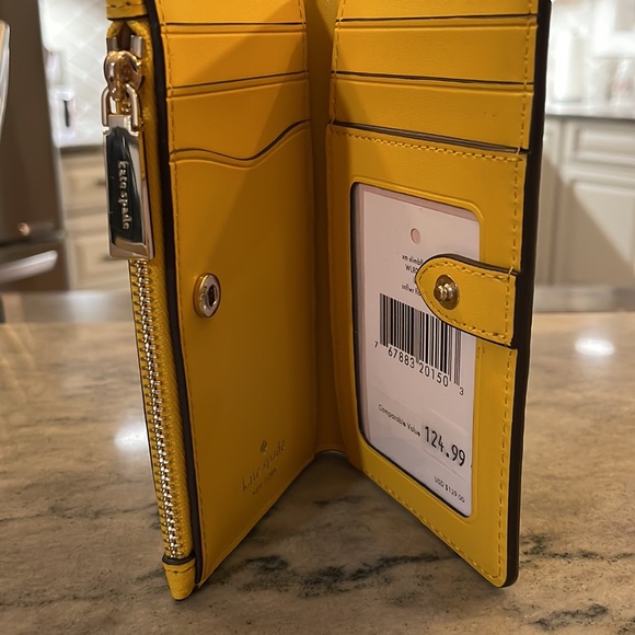 Kate Spade Wallet - Picture 2 of 4